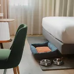 By Ihg Hotel