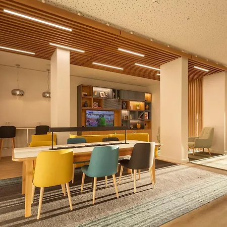 Ξενοδοχείο By Ihg