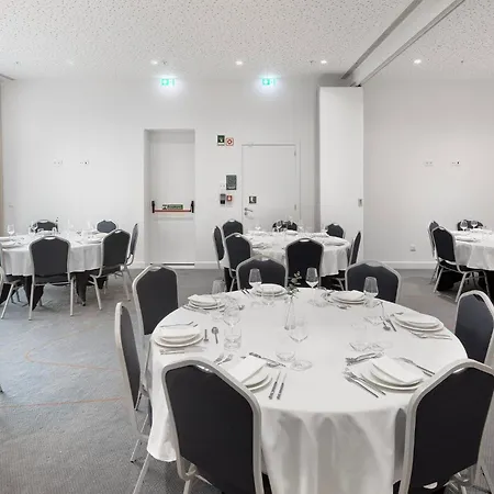 Hotel By Ihg Braga