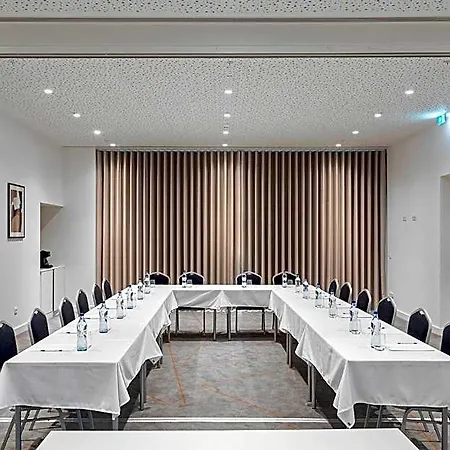 Hotel By Ihg Braga